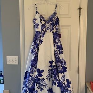 Long Dress, Ball gown, New!